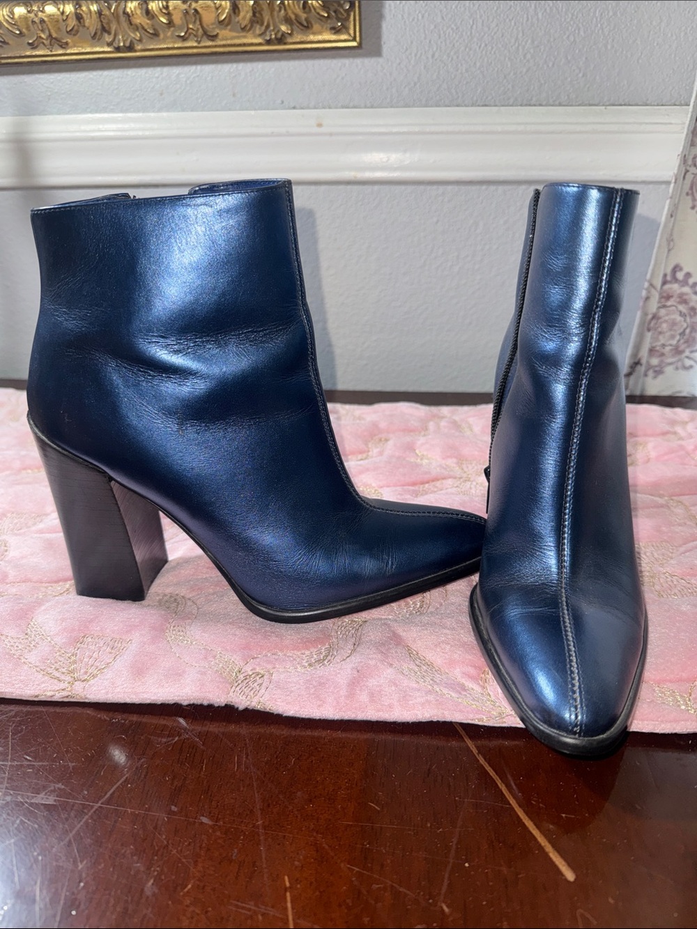 Vintage Bakers Women's Navy Pointed Toe Leather Ankle Boots